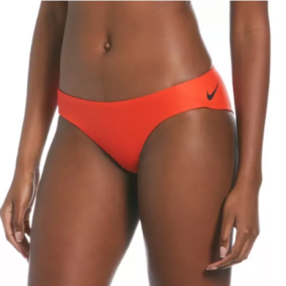 Nike Women's Hydralock Fusion Scoop Bikini Bottom